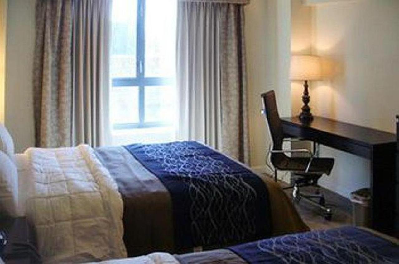 Comfort Inn & Suites - Kew Gardens Near La Guardia Airport New York Exteriér fotografie